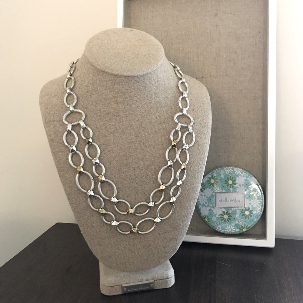 Stella & Dot Marnie Necklace